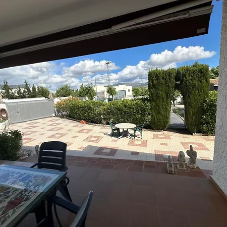 Сasa de vacaciones Independiente En Zona Residencial Rural *