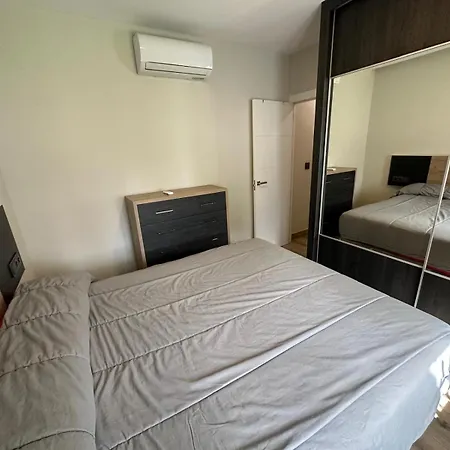 Independiente En Zona Residencial Rural 哈恩